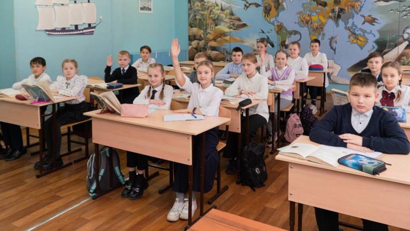 Правительство России поддерживает программы строительства и ремонта школ и детских садов